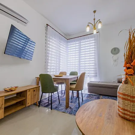 Perfect One-bedroom Mountain View Dolce 1-11 * Nicosia